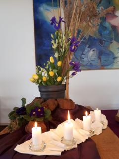 LIturgische bloemschikking 1e advent