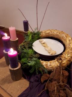 LIturgische bloemschikking 1e advent